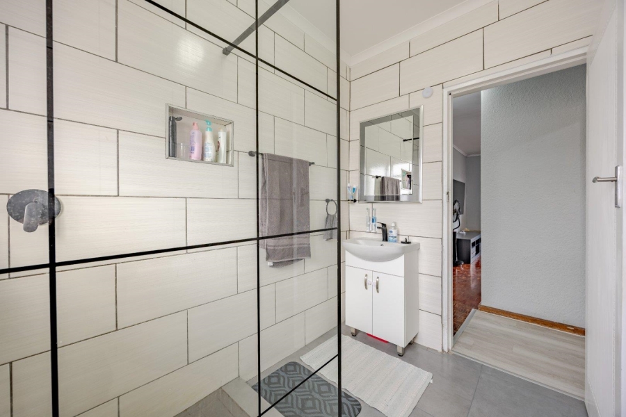 2 Bedroom Property for Sale in Tijgerhof Western Cape